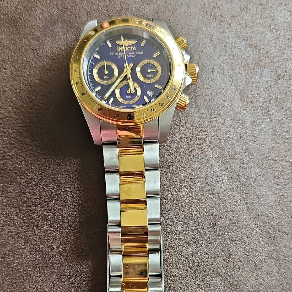 Invicta Mens Gold and Silver Chronograph Watch